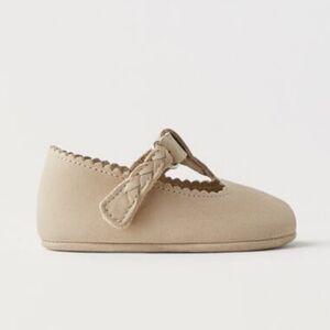 Zara Baby Shoes Beige 6-9m